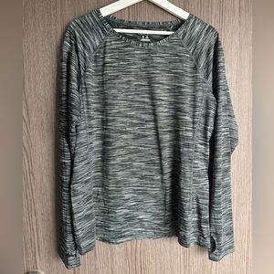 Champion - Women’s Long Sleeve Workout Shirt - Black/Grey Stripes - Size XL